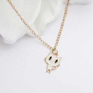 SALE! NEW - MINI WHITE CAT PENDANT NECKLACE